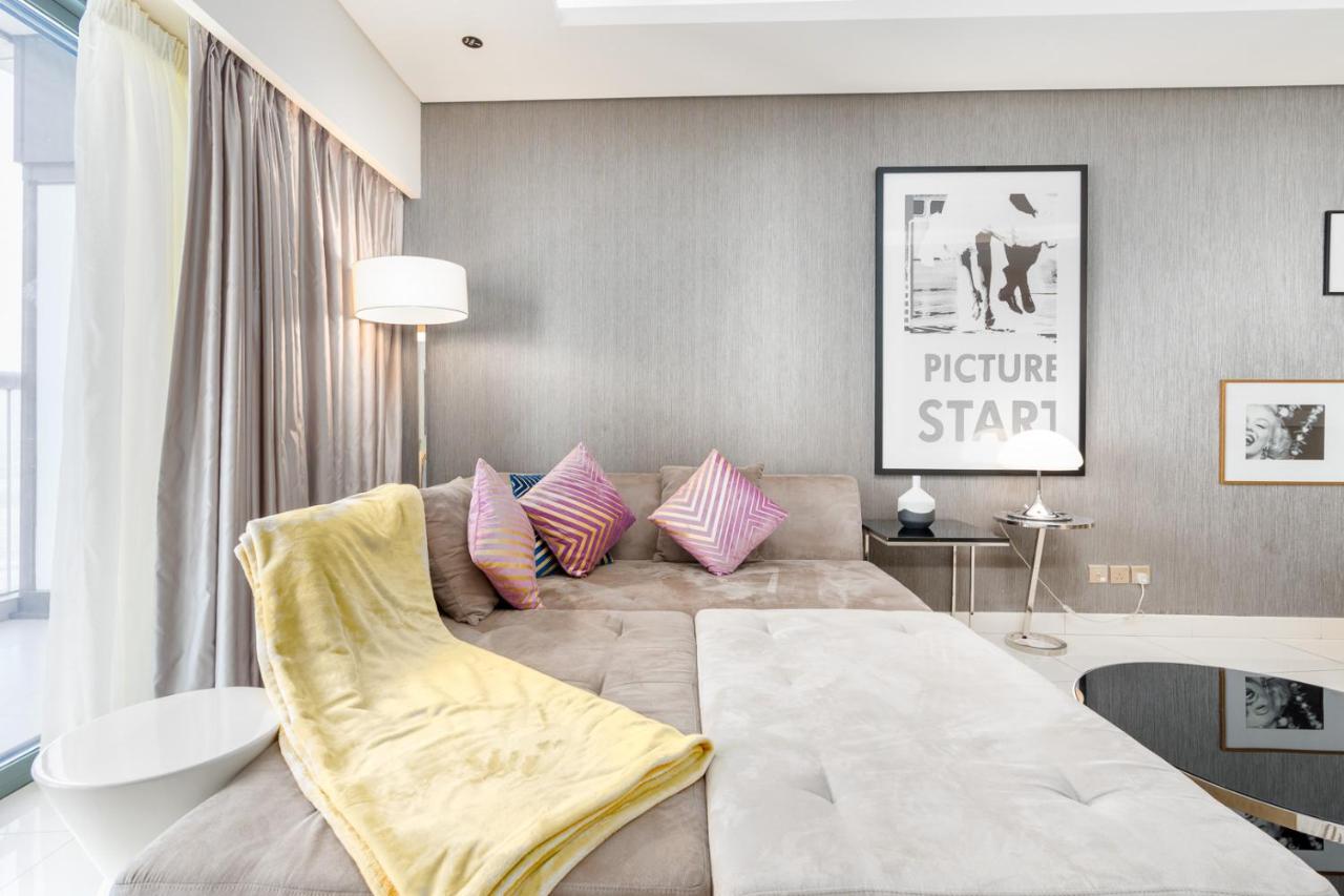 Globalstay Damac Towers By Paramount In Business Bay 두바이 외부 사진