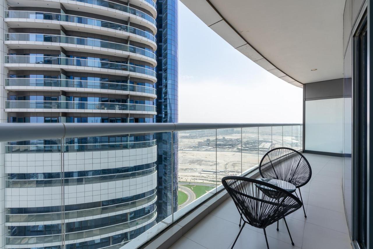 Globalstay Damac Towers By Paramount In Business Bay 두바이 외부 사진