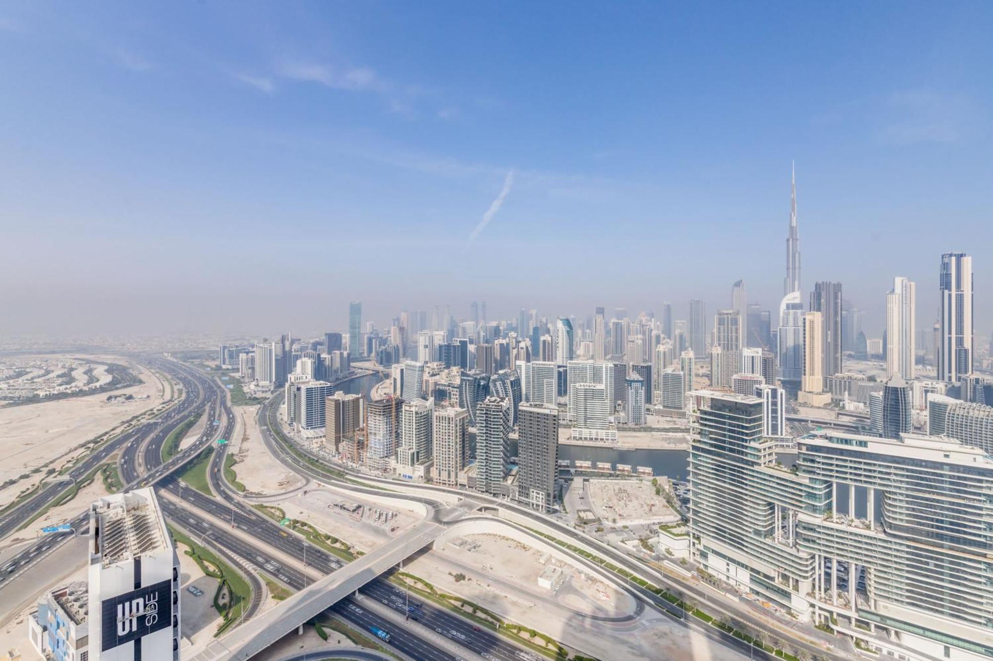 Globalstay Damac Towers By Paramount In Business Bay 두바이 외부 사진